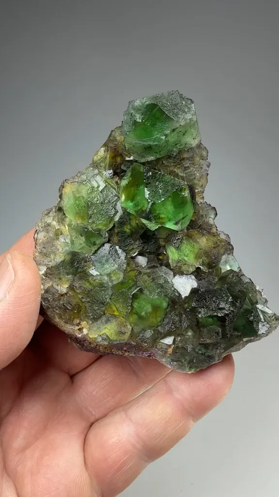 Fluorite - image 2