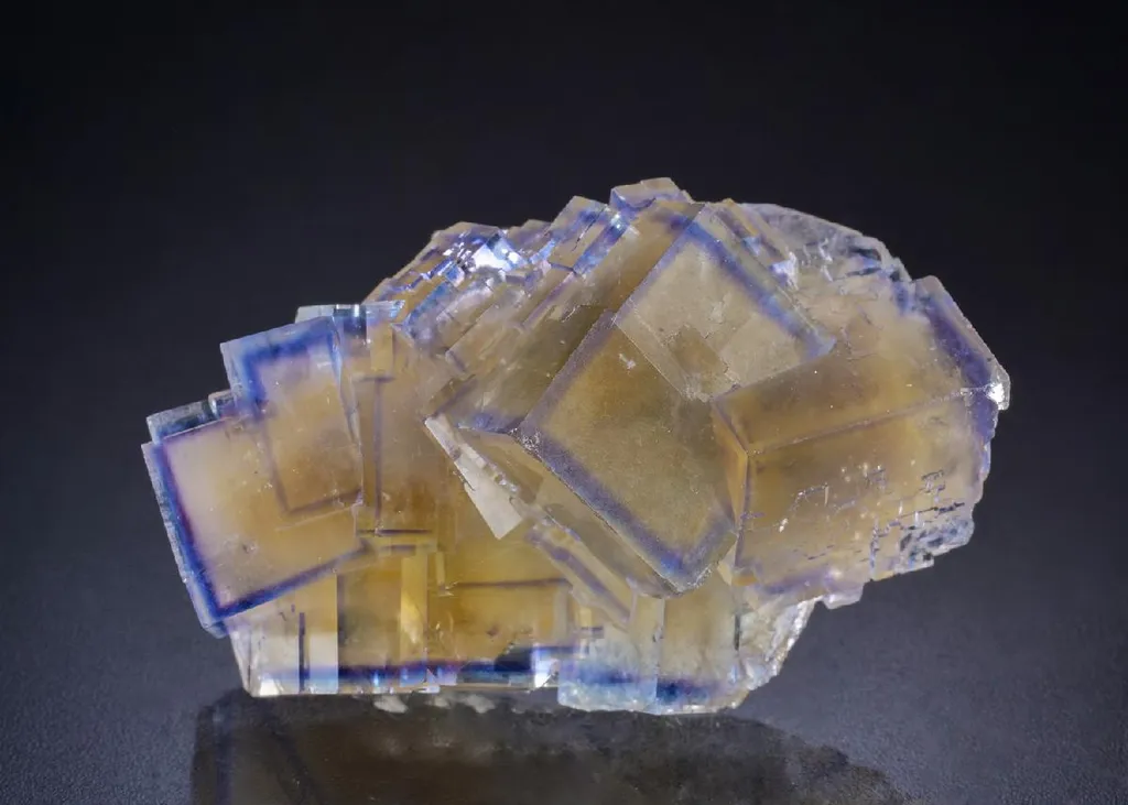 Fluorite image