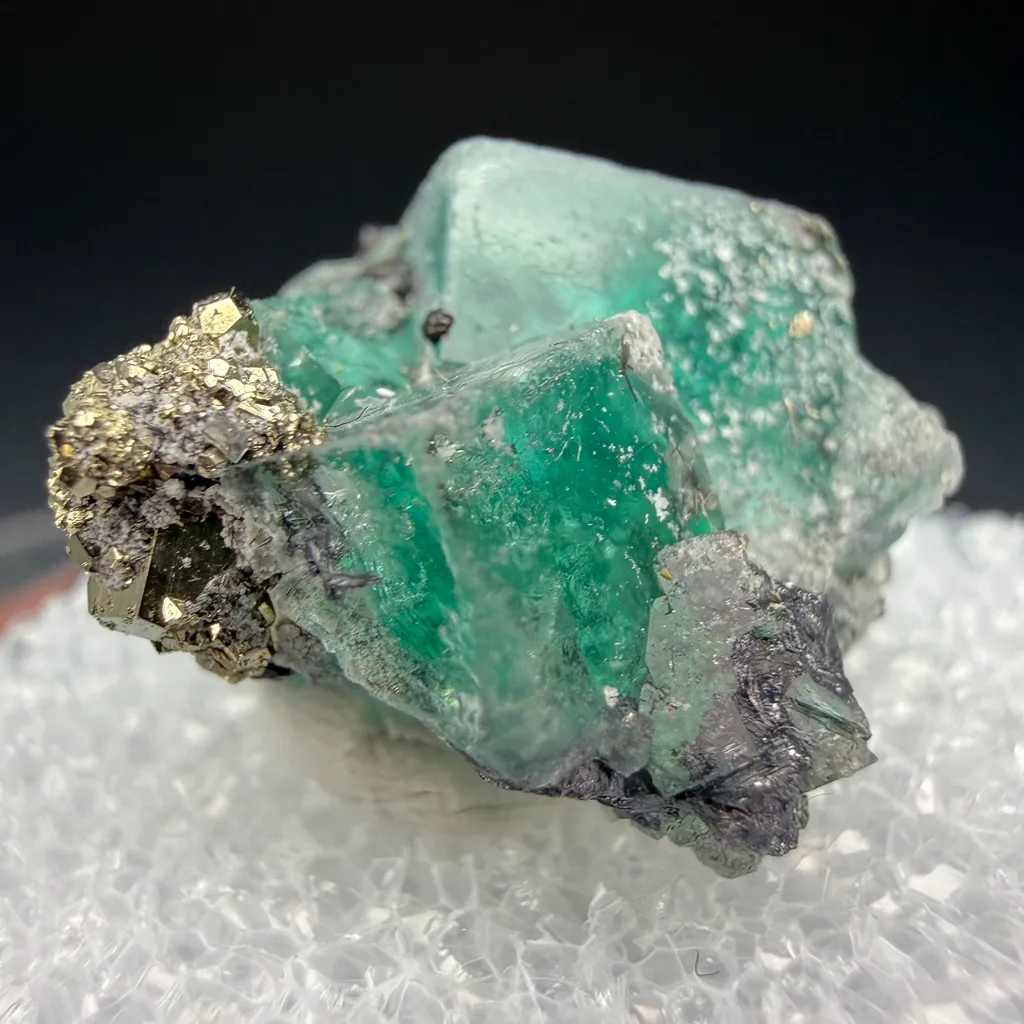 Fluorite - image 2
