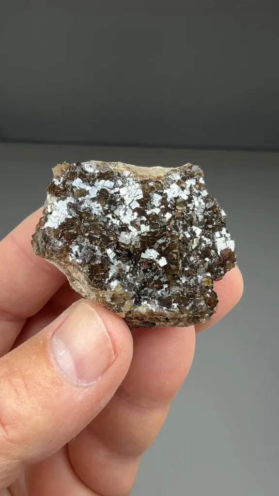 Fluorite - image 2