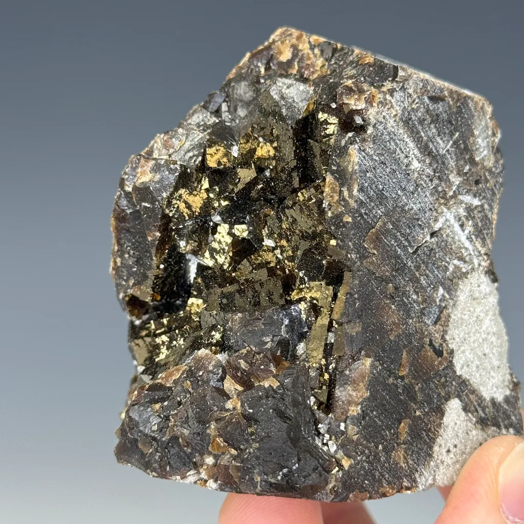Fluorite - image 3