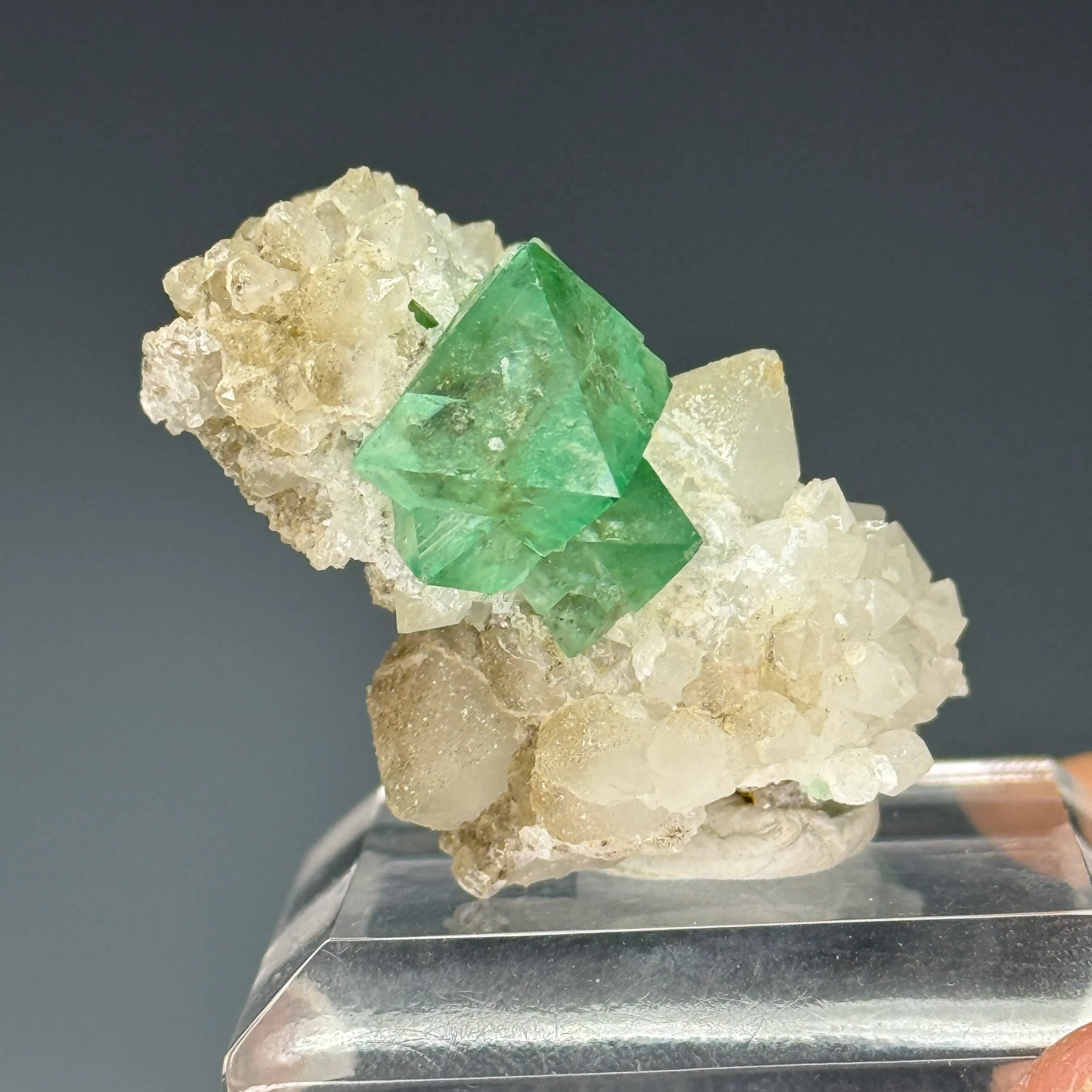 Fluorite - image 2