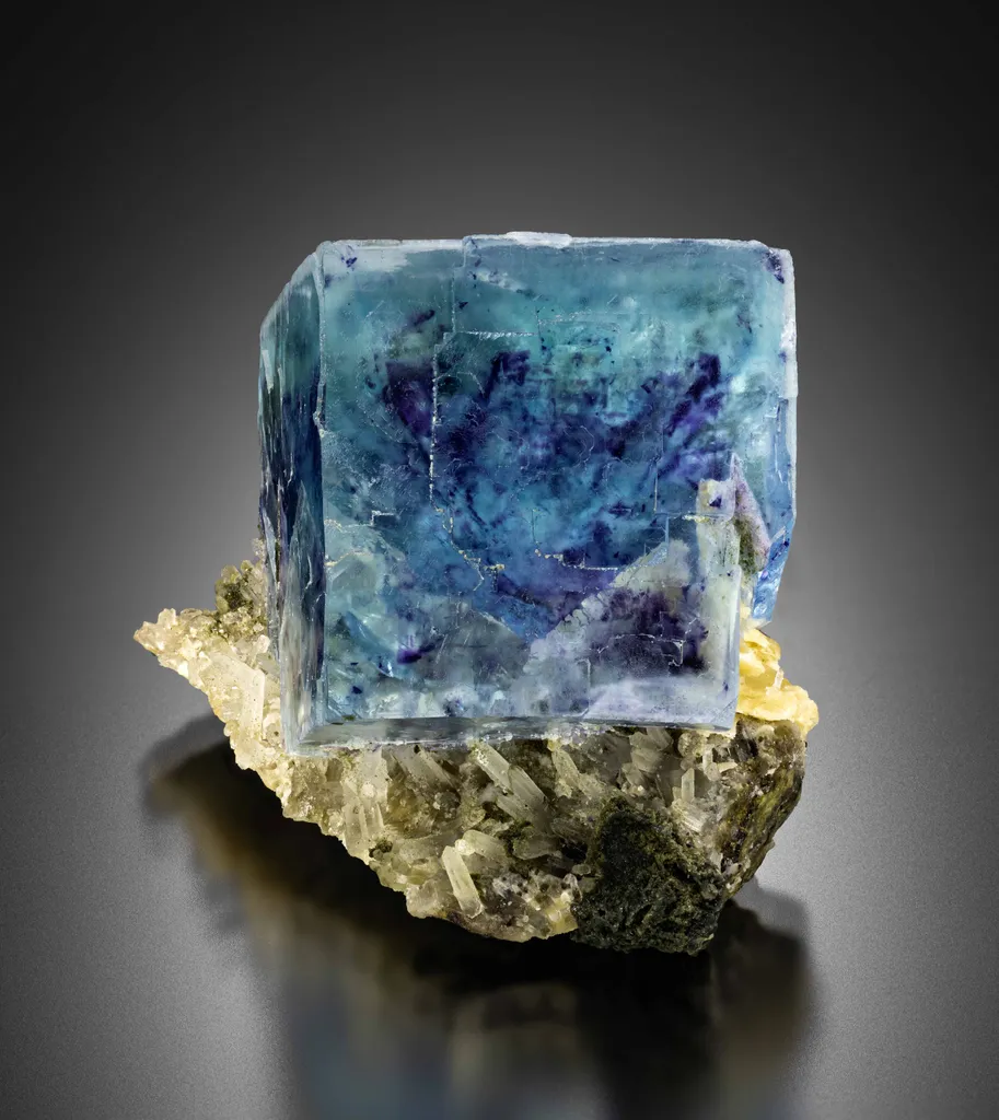 Fluorite image