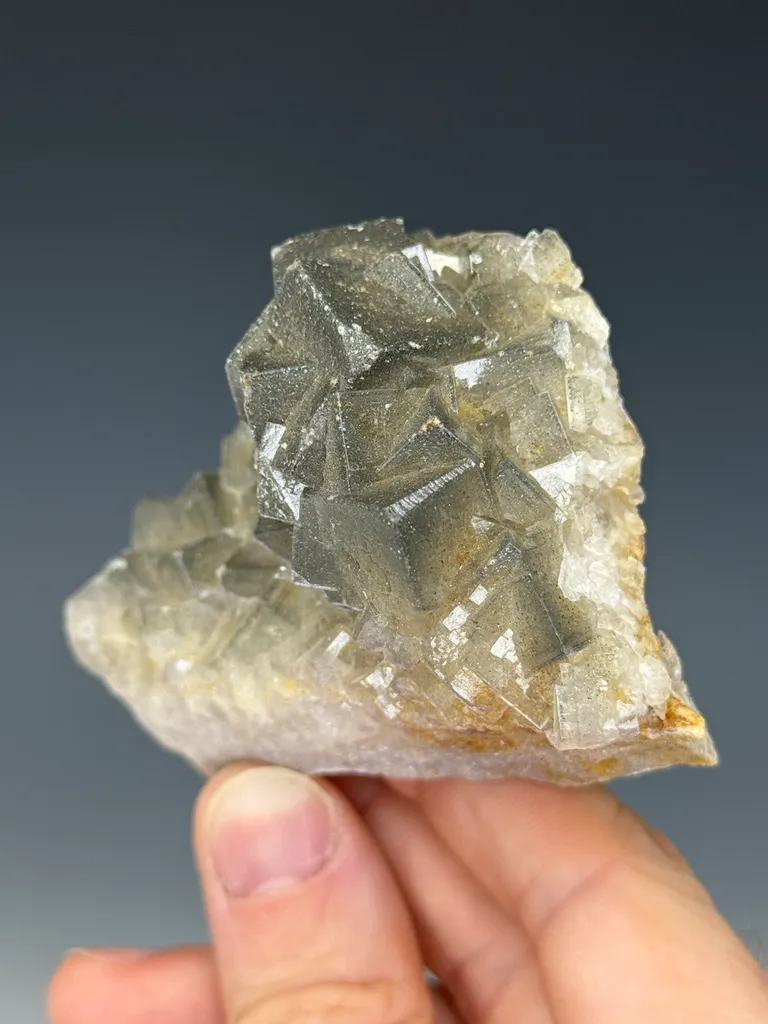 Fluorite - image 2