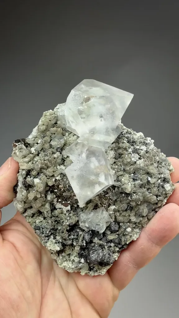 Fluorite - image 2