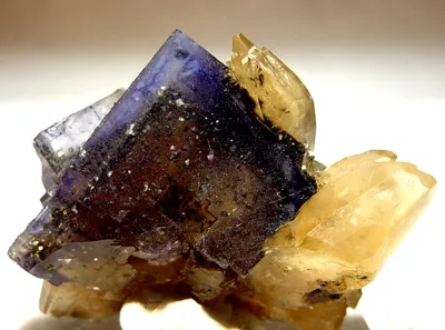 Fluorite image