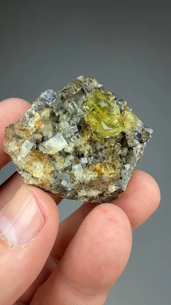 Fluorite - image 2