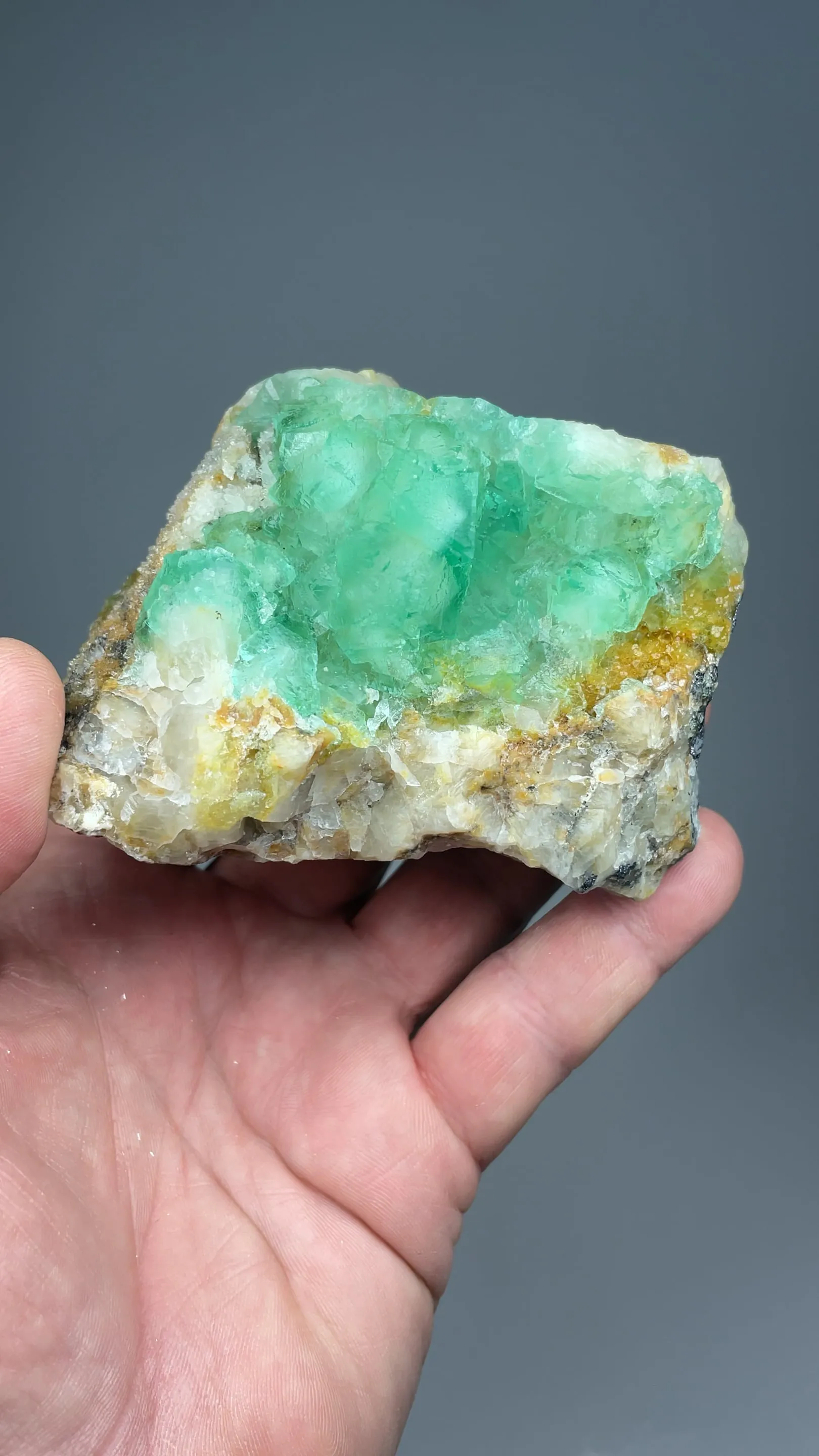 Fluorite - image 2