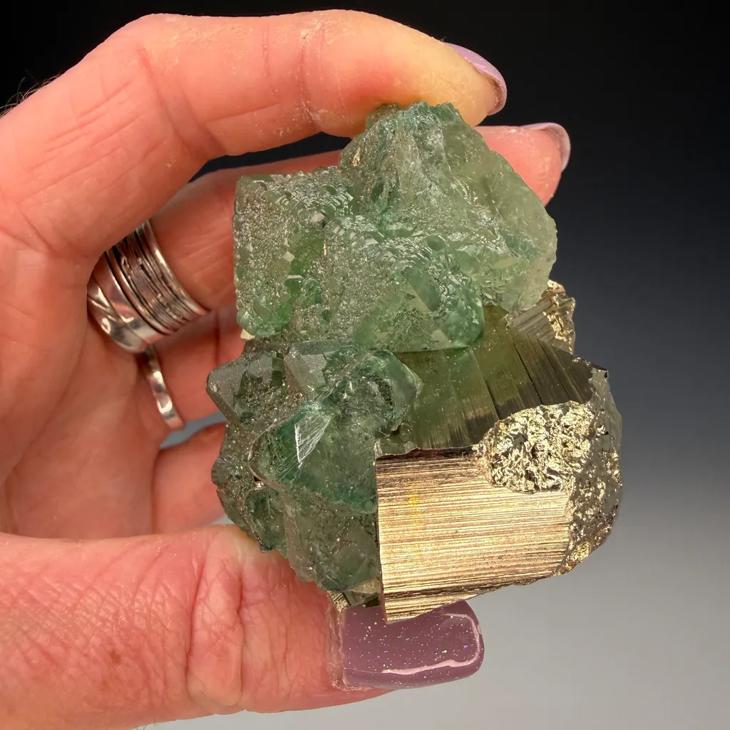 Fluorite - image 3