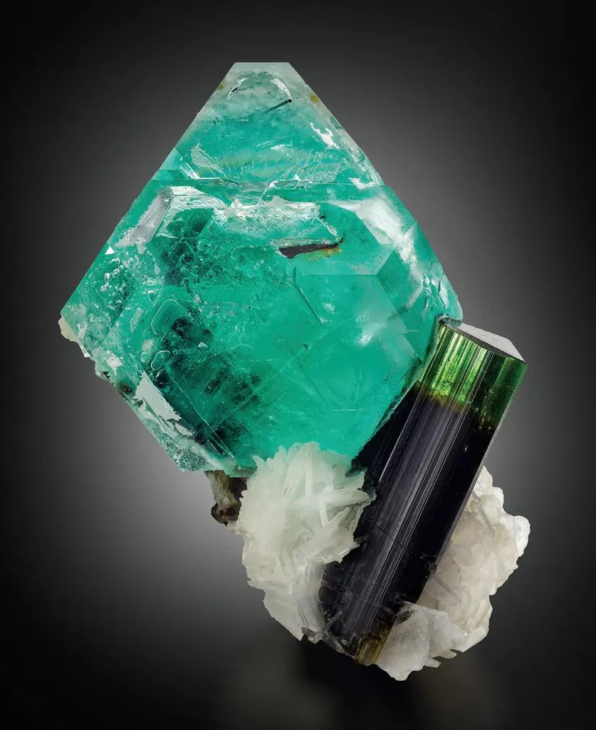 Fluorite, Elbaite image