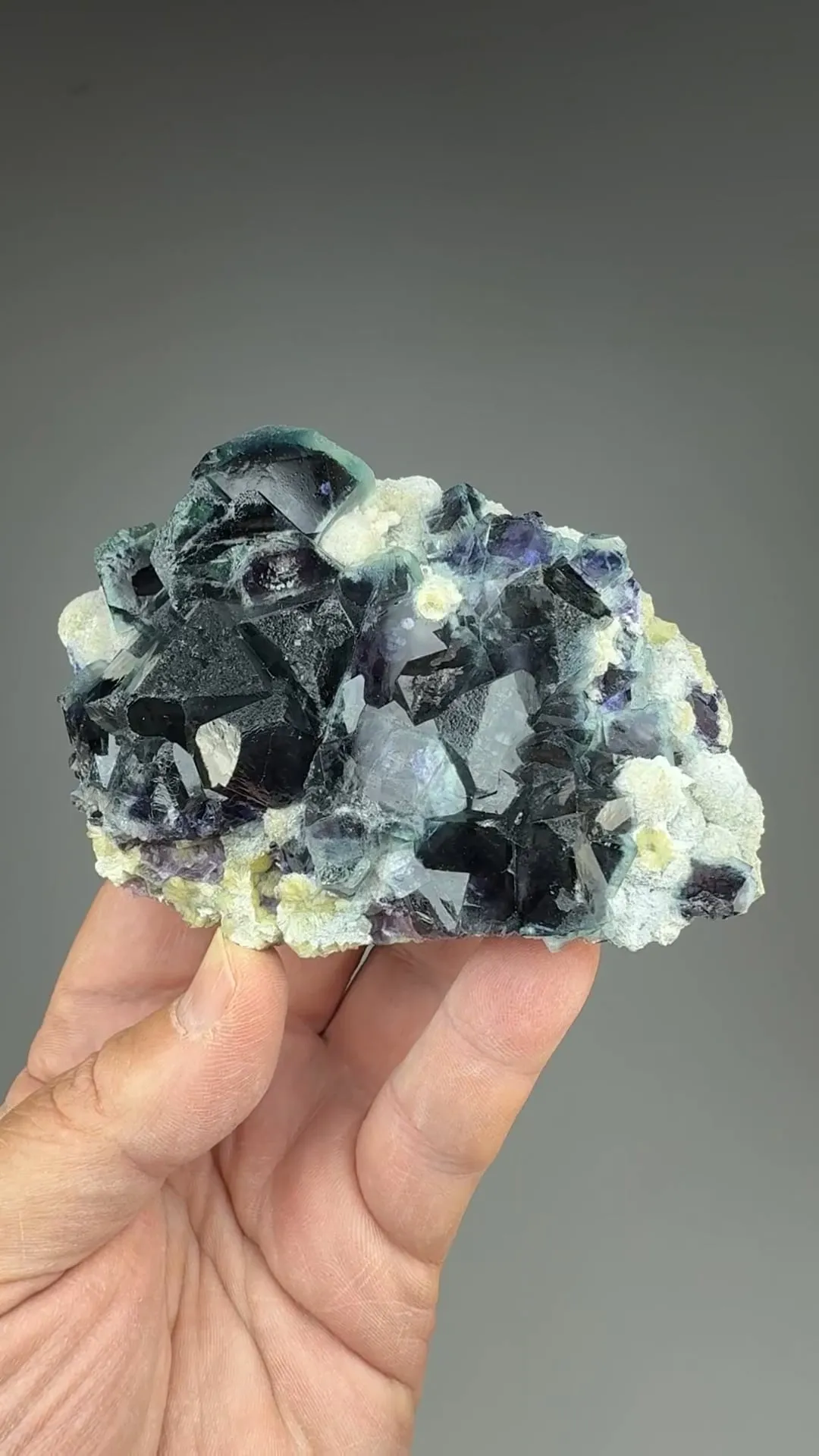 Fluorite - image 2