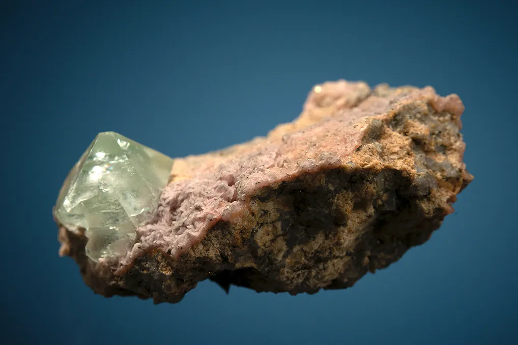 Fluorite - image 4