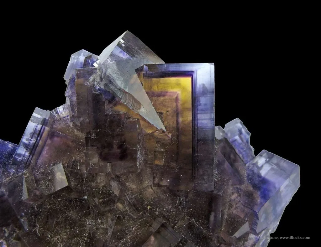 Fluorite - image 3