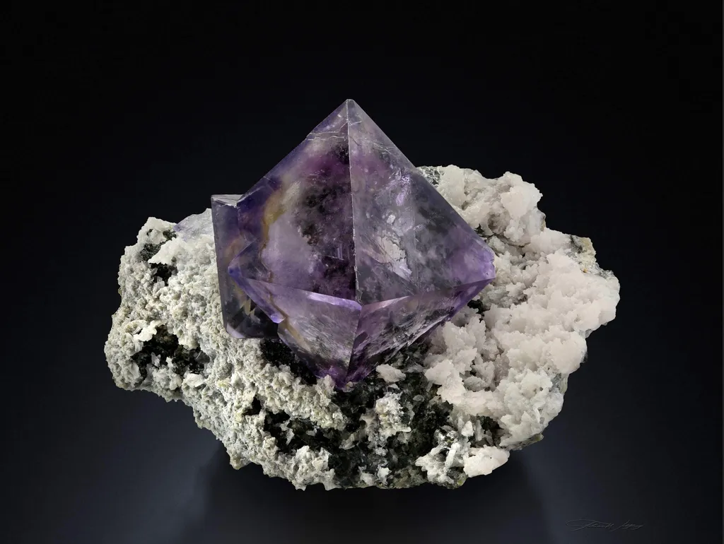 Fluorite image