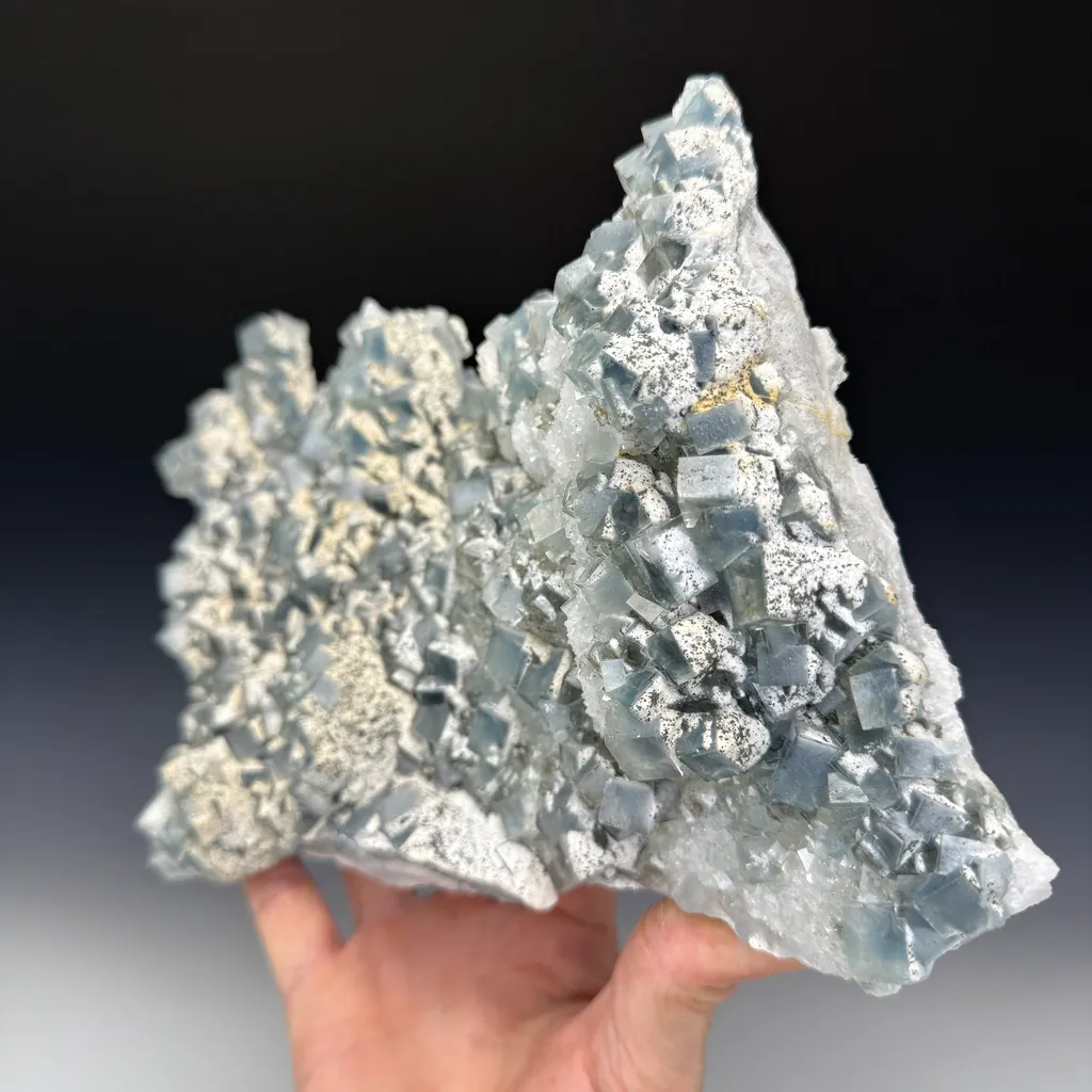 Fluorite - image 2