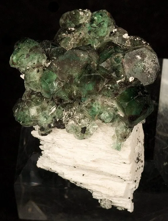 Fluorite, Feldspar Group image