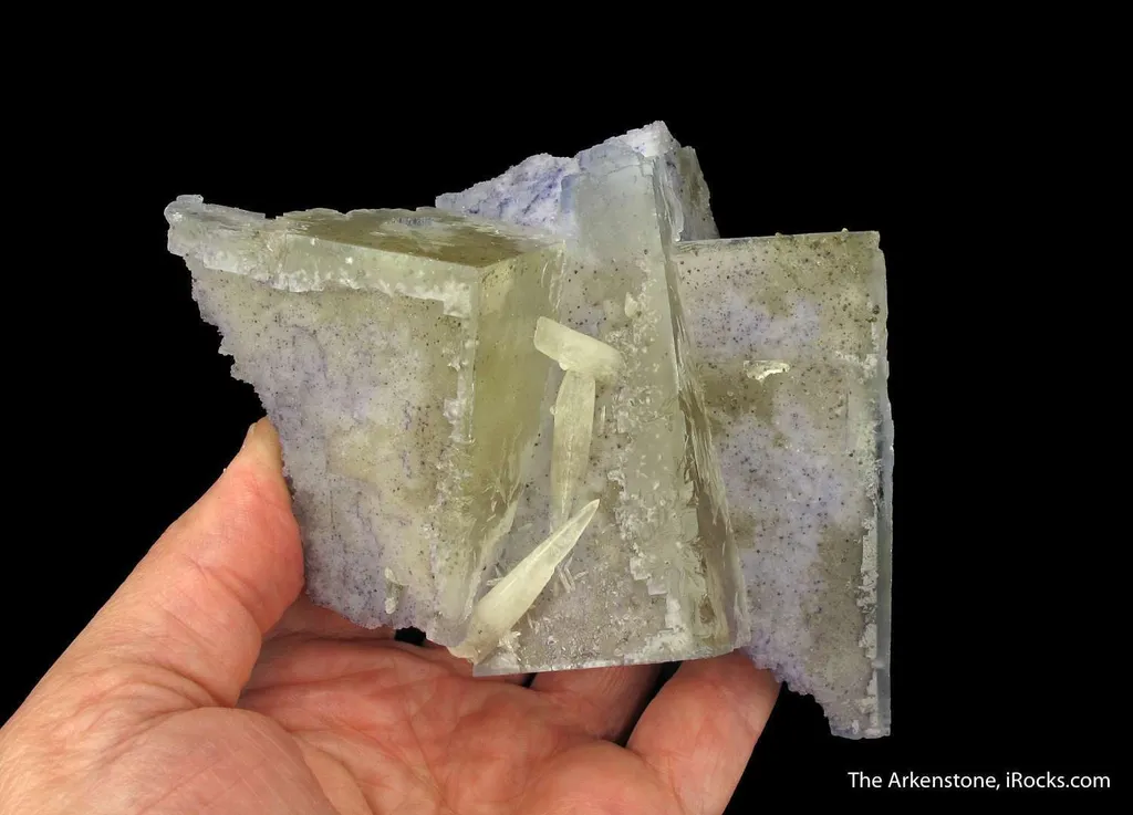 Fluorite (fl) and Calcite (fl) - image 2