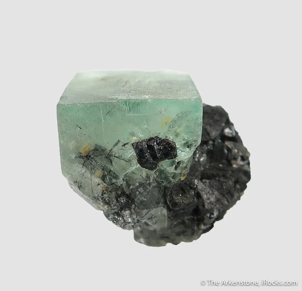 Fluorite (fl) with Ferberite (?) inclusions, on Cassiterite with Chalcopyrite and Scheelite - image 4