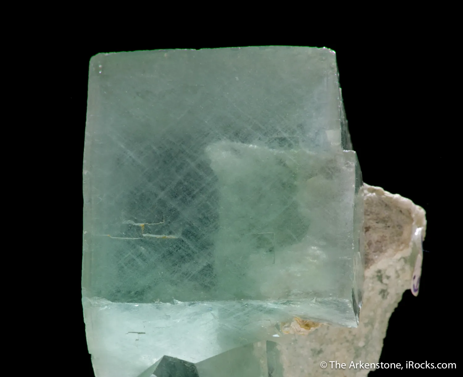 Fluorite (fluorescent) - image 7