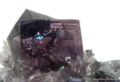 Fluorite (Fluorescent) - image 3