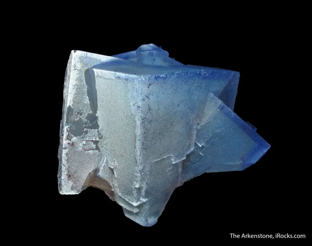 Fluorite (fluorescent) - image 5