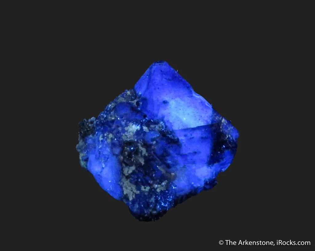 Fluorite (fluorescent)  - circa early 1900s - image 8