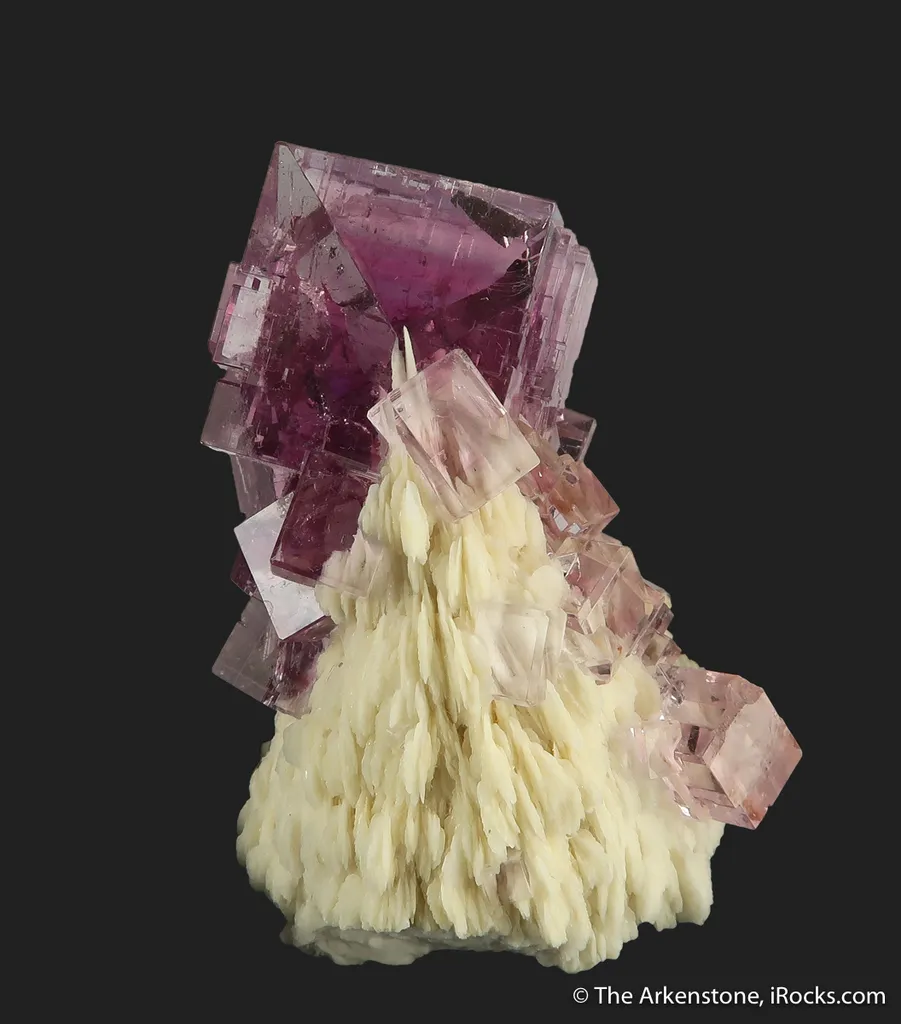Fluorite (fluorescent) on Baryte - image 5