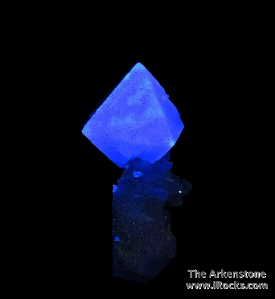 Fluorite (fluorescent) on Quartz - image 7