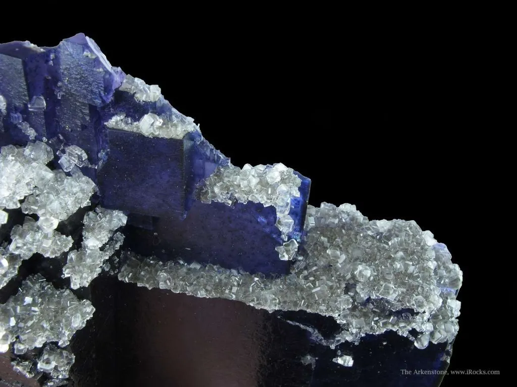 Fluorite (Fluorescent) With Calcite (Fluorescent) - image 3