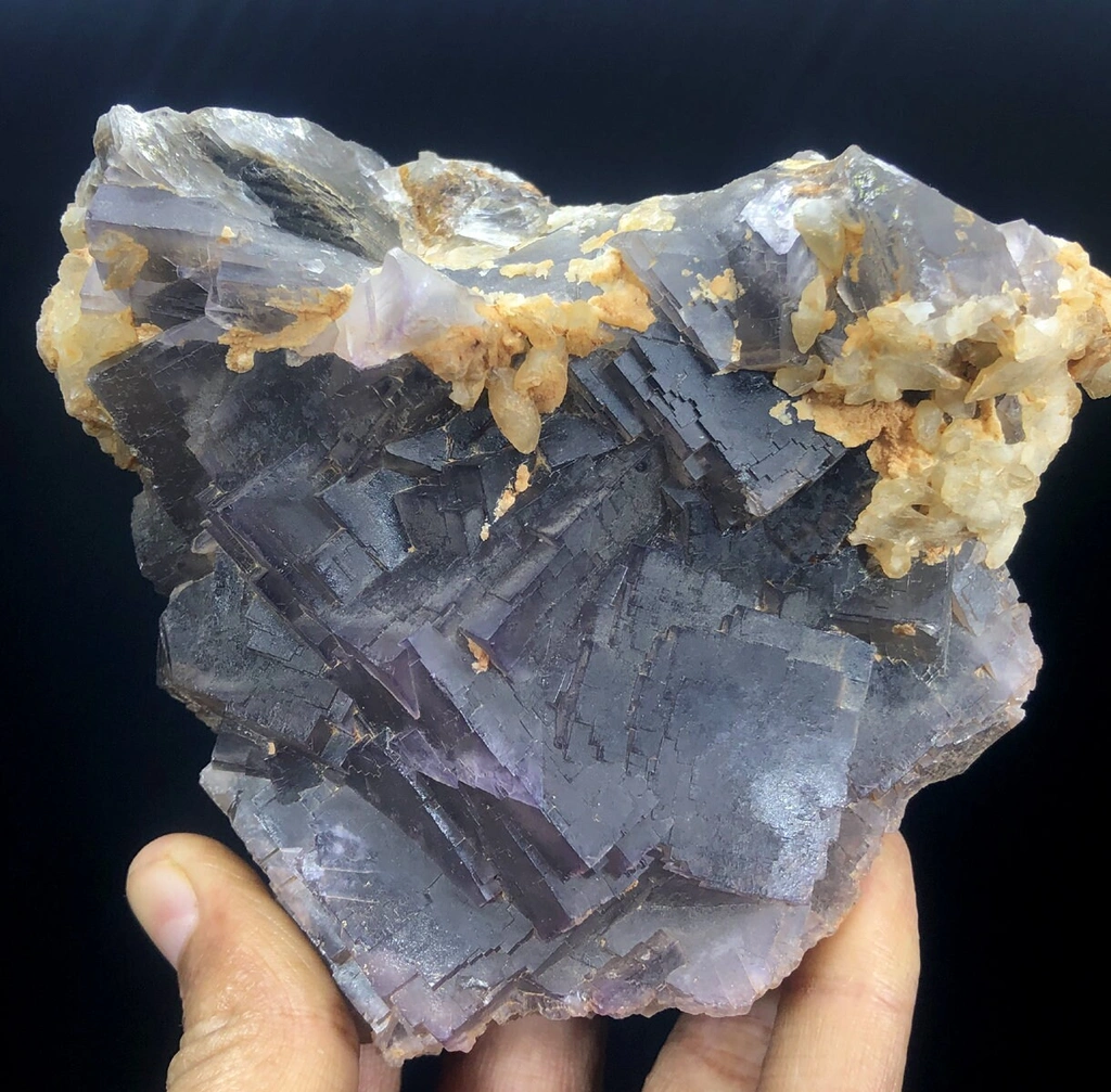 Fluorite from Balochistan, Pakistan - image 5
