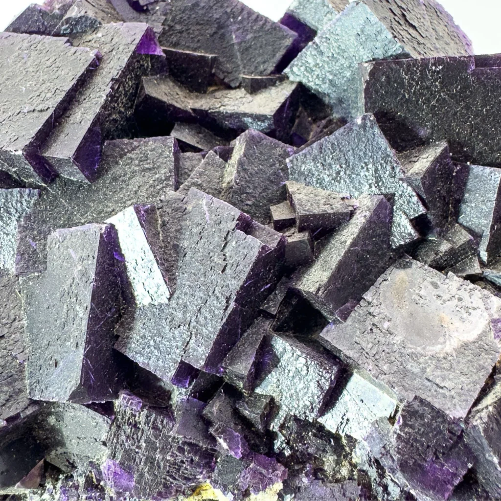 Fluorite from Cave-in-Rock, Cave-in-Rock Mining Sub-District, Hardin County, Illinois, USA - image 3