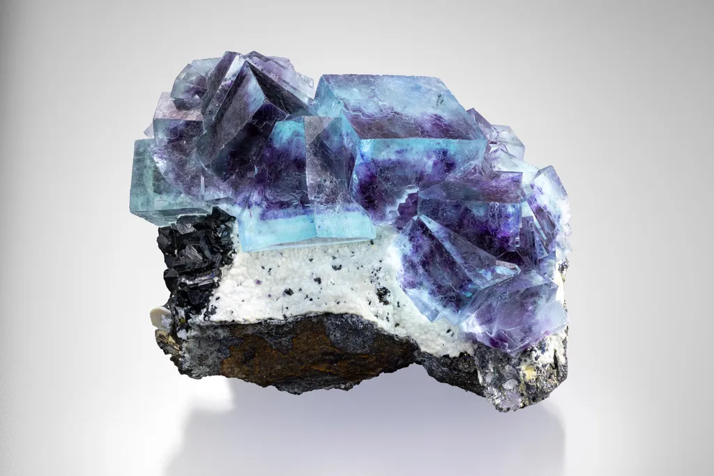 Fluorite from China image