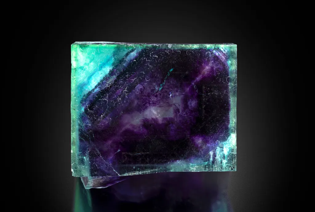 Fluorite from China image