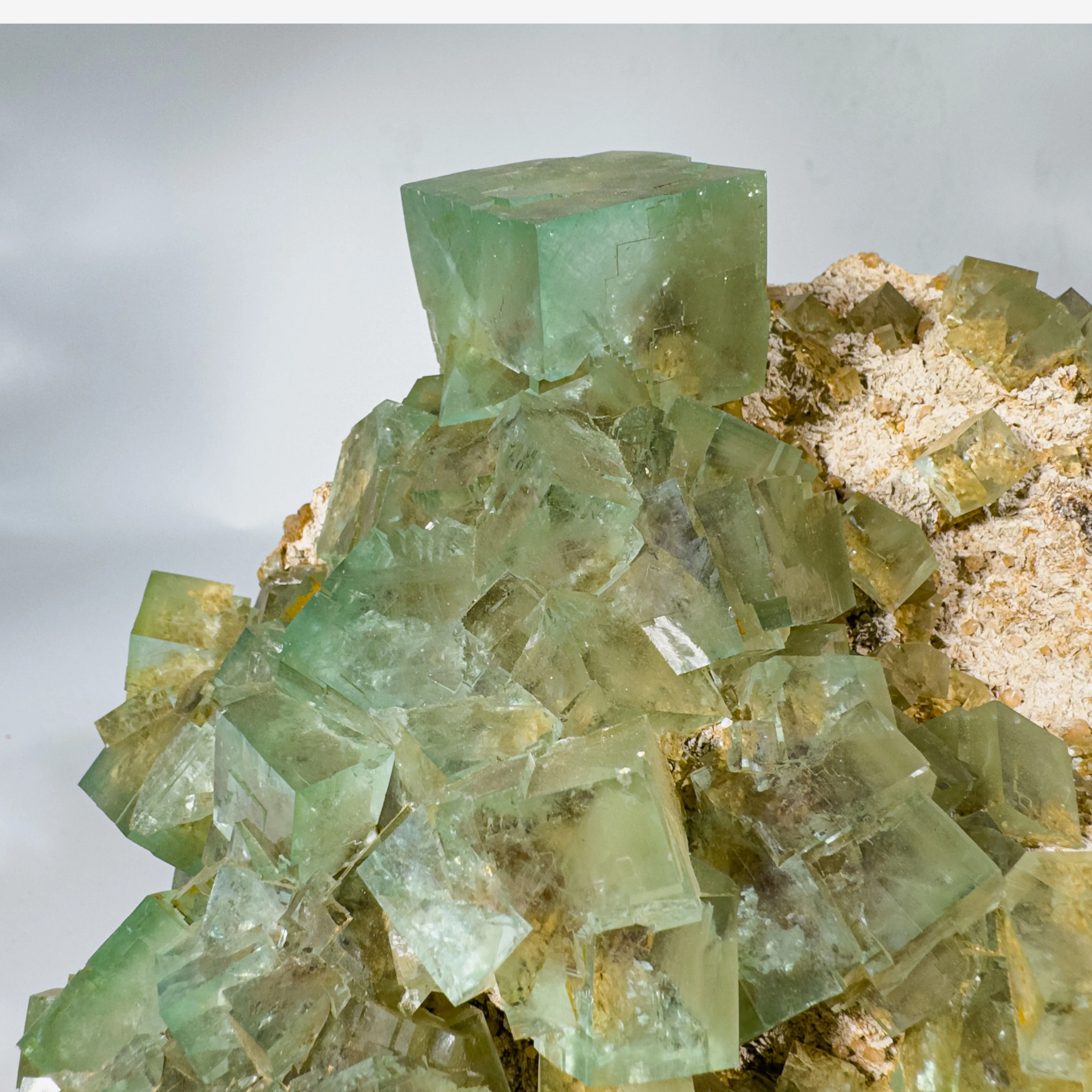 Fluorite from China, Hunan, Chenzhou, Linwu Co., Xianghualing Sn-polymetallic ore field, Xianghuapu - image 2