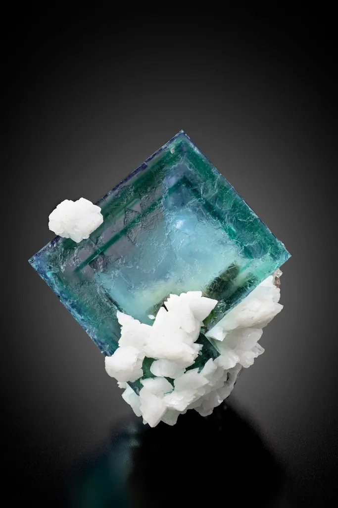 Fluorite from China, Hunan, Yaogangxian Mine image