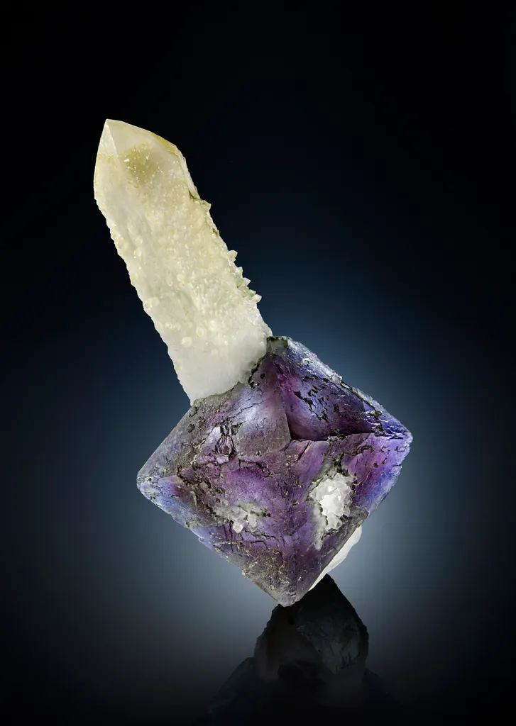 Fluorite from China, Inner Mongolia, Huanggang Mine image