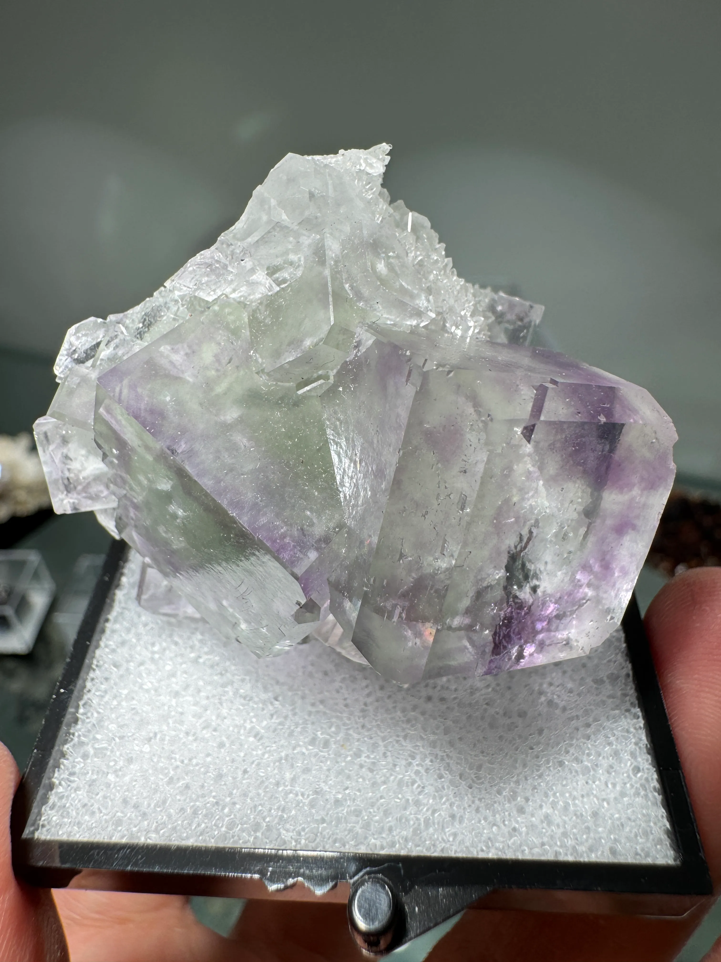 Fluorite from China, Zhejiang, Jinhua, Wuyi County - image 4