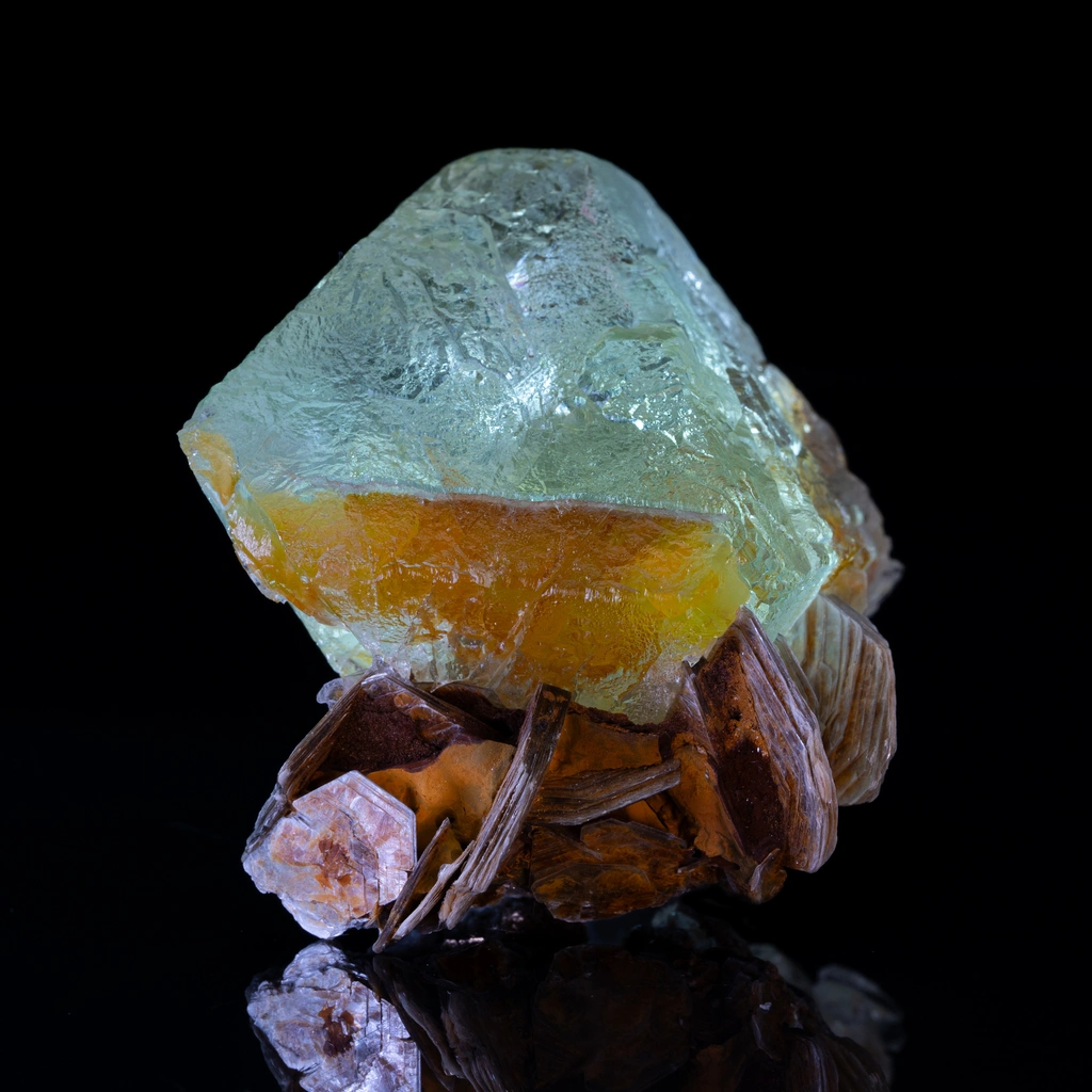 Fluorite from Chumar Bakhoor, Nagar District, Gilgit-Baltistan, Pakistan - image 5