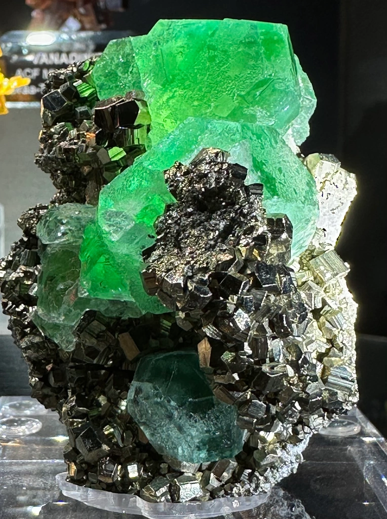 Fluorite from Dos de Mayo Province, Huánuco, Peru image