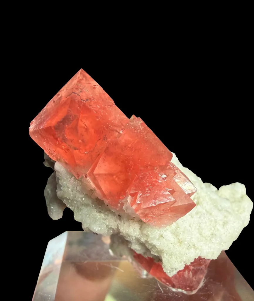 Fluorite from France, Auvergne-Rhône-Alpes, Chamonix-Mont-Blanc, Chamonix image