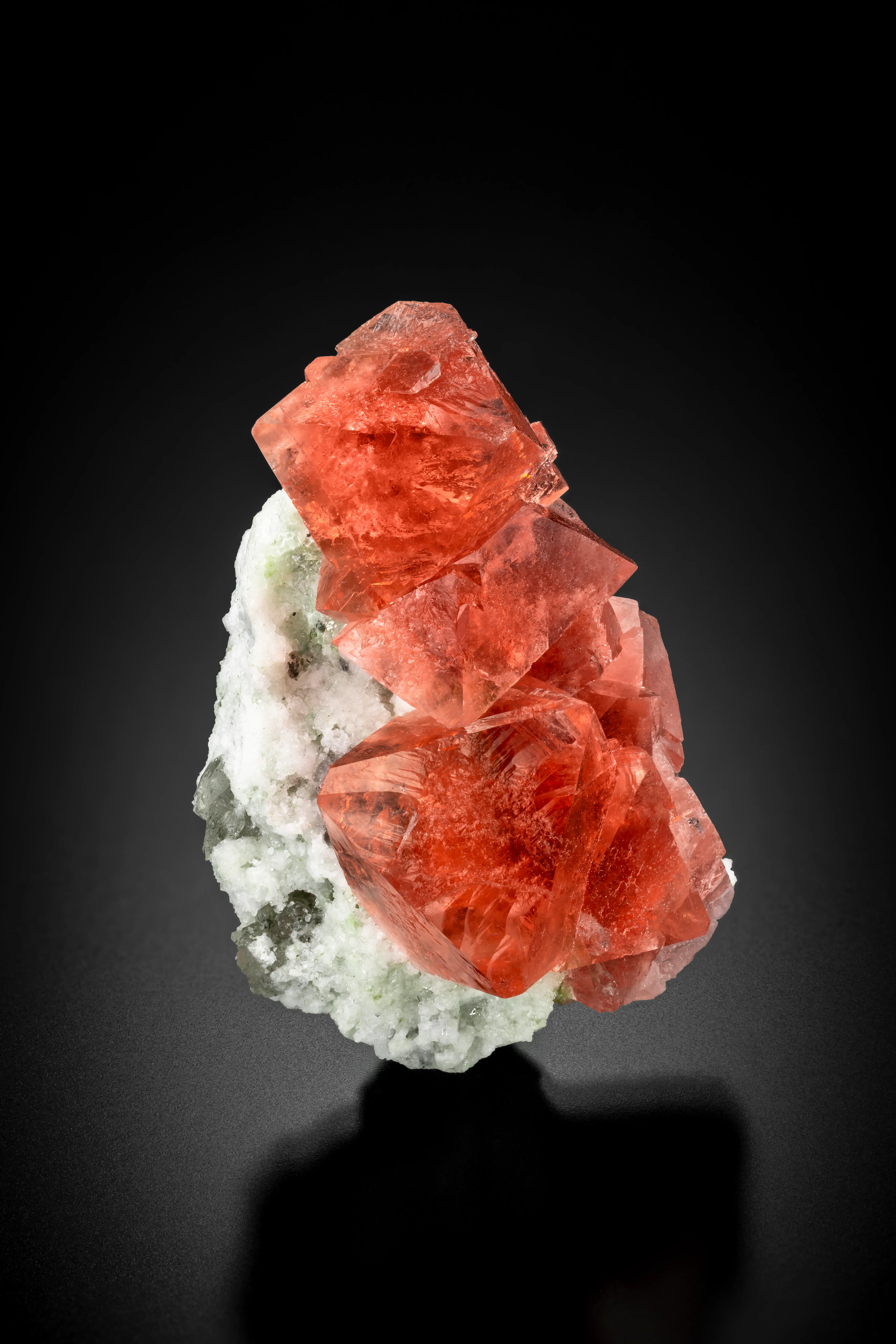 Fluorite from France, Auvergne-Rhône-Alpes, Chamonix-Mont-Blanc, Chamonix - image 2