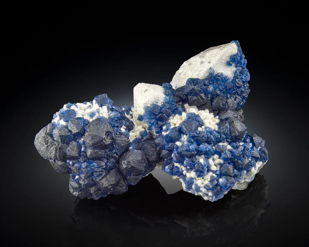 Fluorite from Huanggang Mine, Inner Mongolia, China image