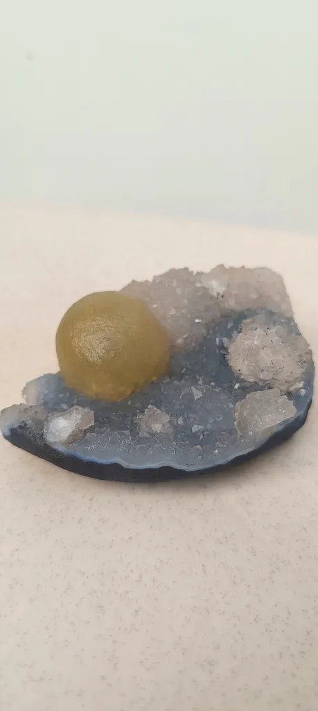 Fluorite from India, Madhya Pradesh - image 2