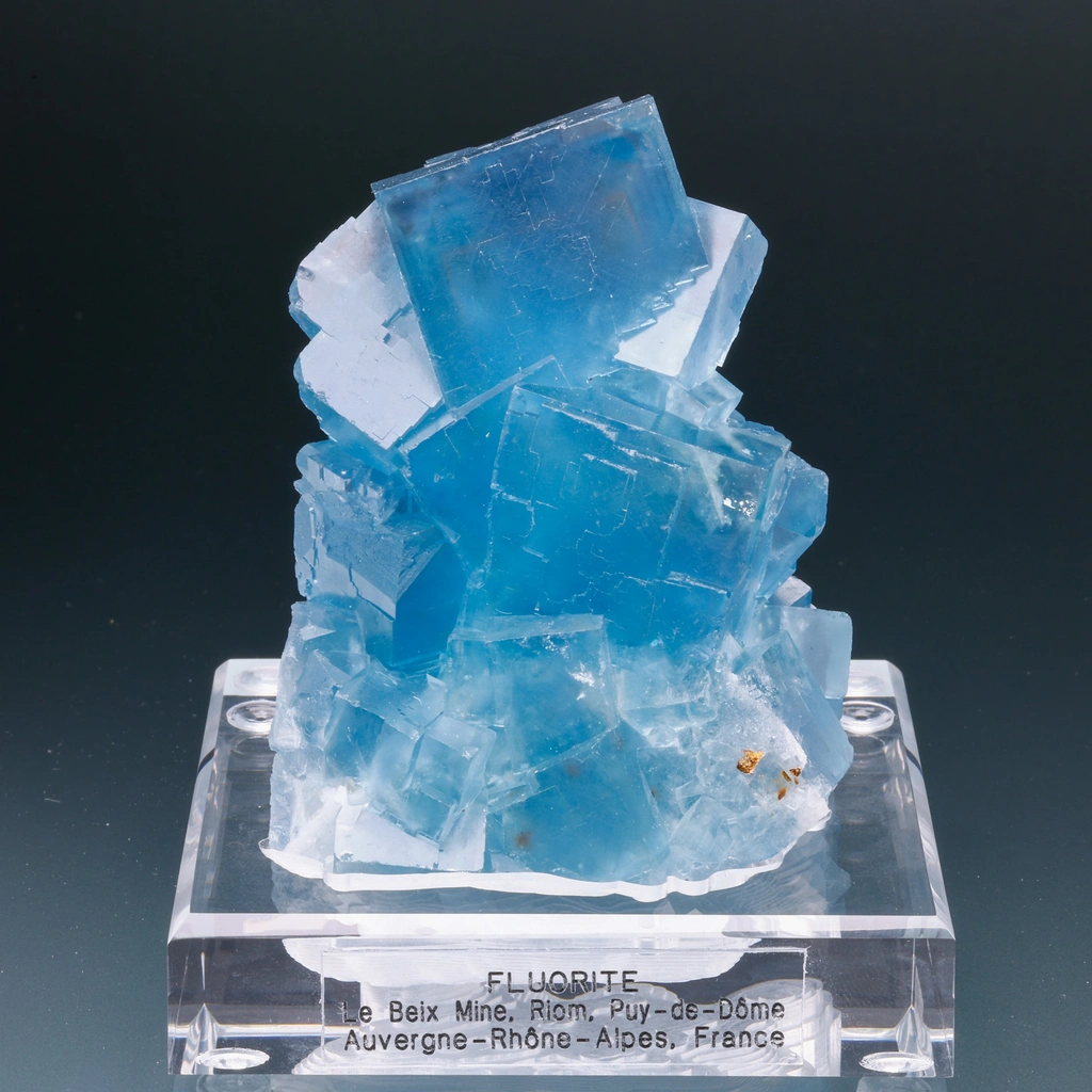 Fluorite from Le Beix Mine, Auvergne-Rhône-Alpes, France image
