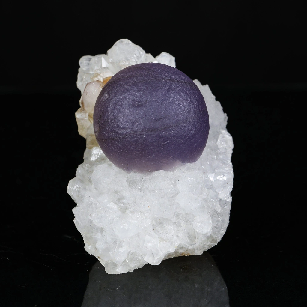 Fluorite from Madhya Pradesh, India image