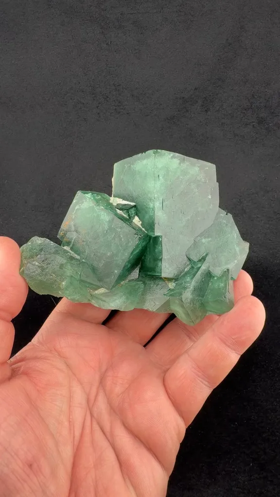 Fluorite from Mandrosonoro, Ambatofinandrahana District, Amoron'i Mania, Madagascar - image 2
