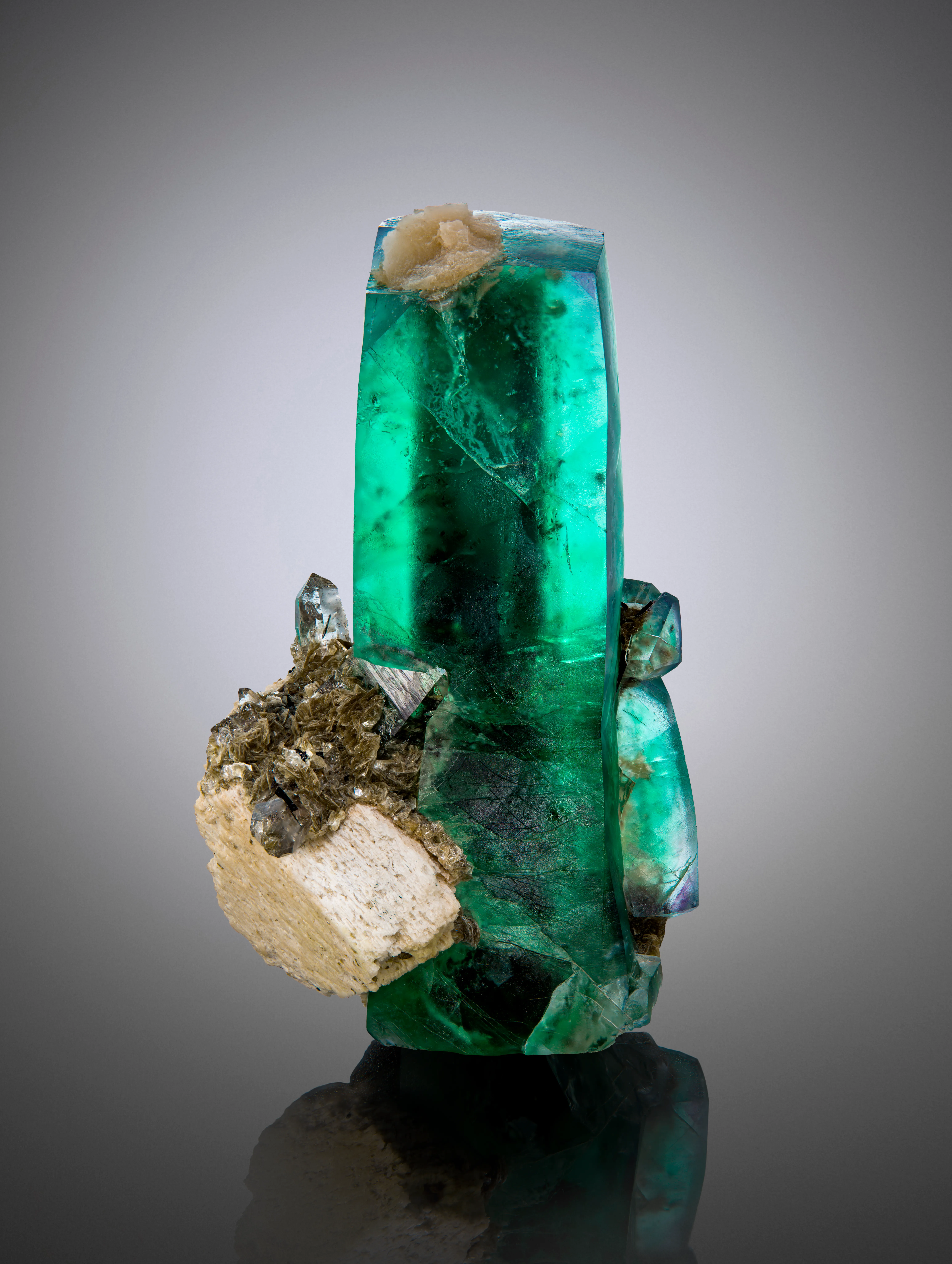 Fluorite from Namibia, Erongo Region, Ameib Farm 60 - image 1