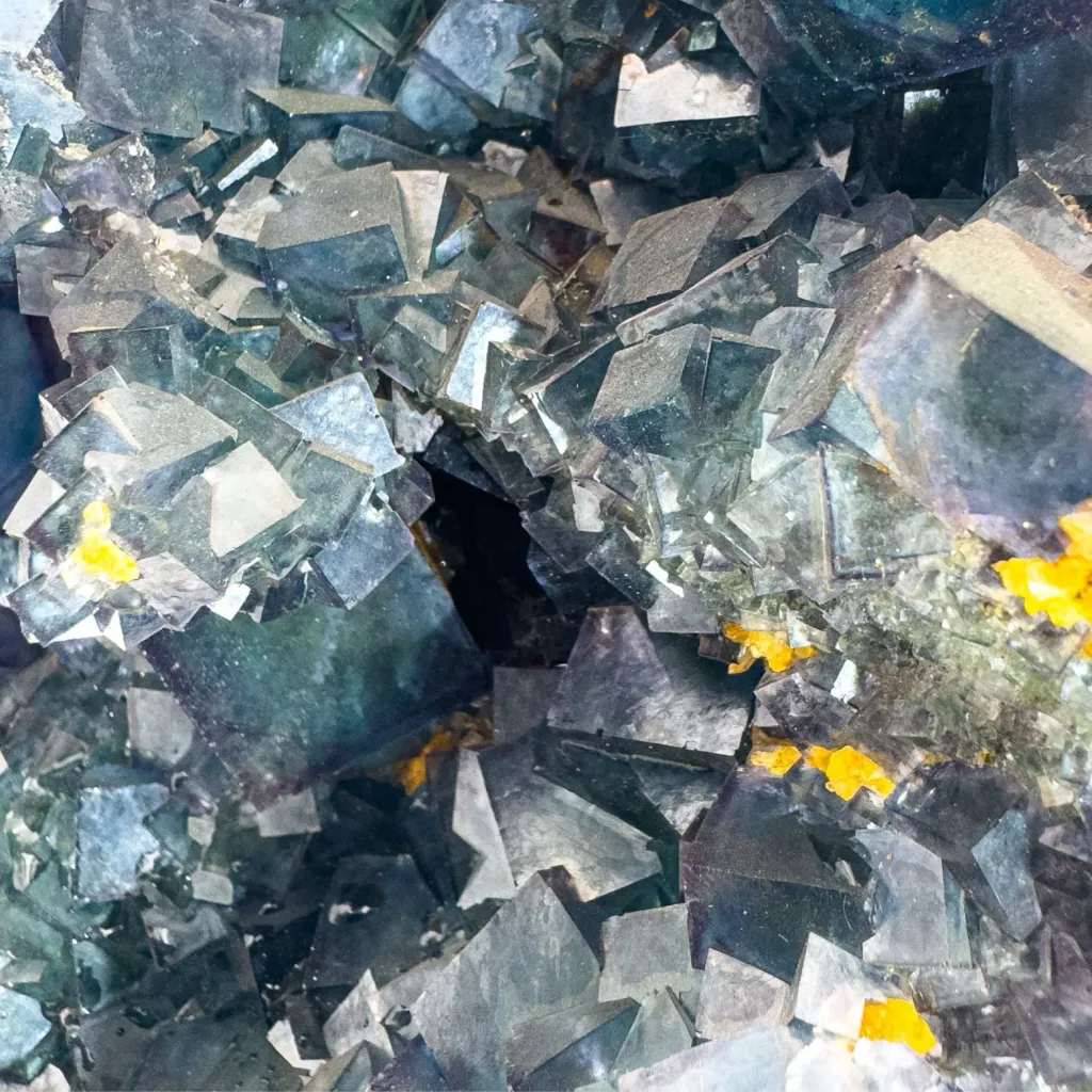 Fluorite from Namibia, Otjozondjupa Region, Otjiwarongo Constituency, Okorusu Mine - image 2