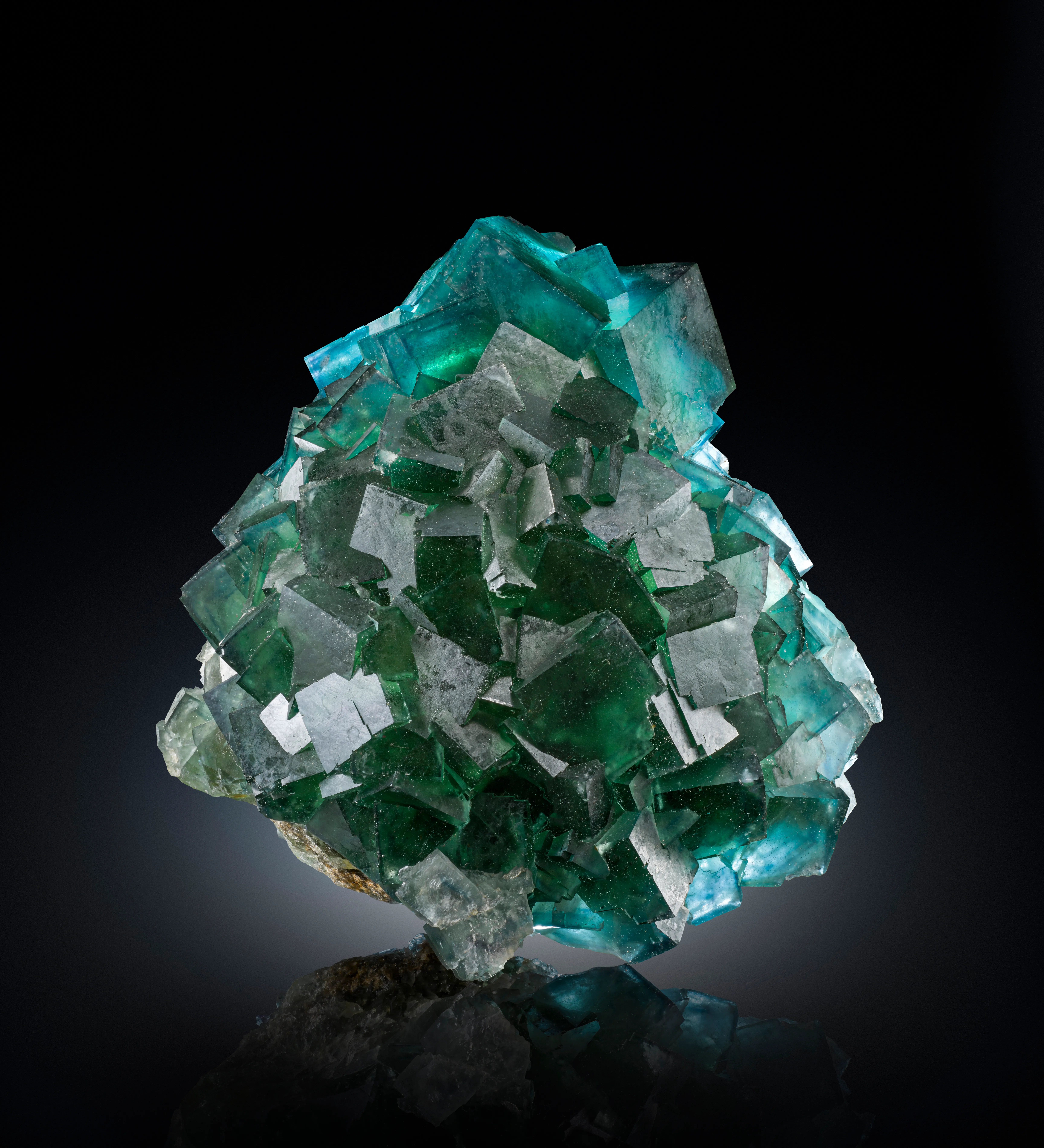 Fluorite from Namibia, Otjozondjupa Region, Otjiwarongo Constituency, Okorusu Mine - image 1