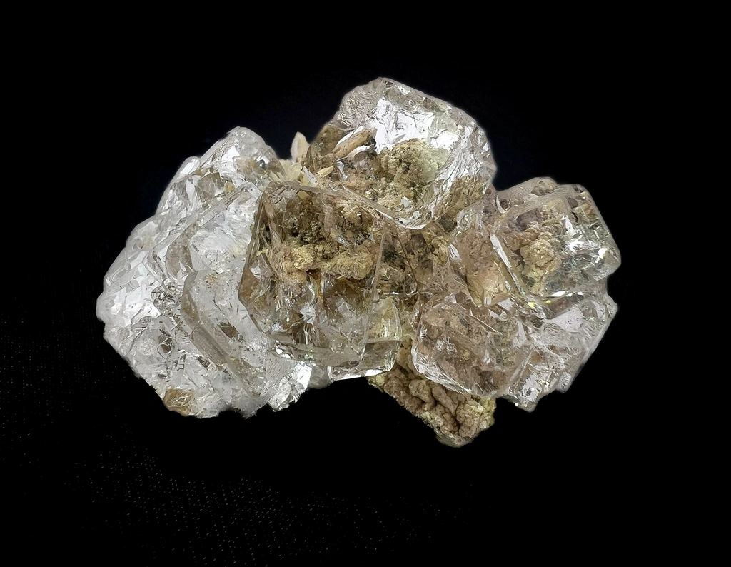 Fluorite from Nikolaevskiy Mine, Dalnegorsk, Dalnegorsk Urban District, Primorsky Krai, Russia image
